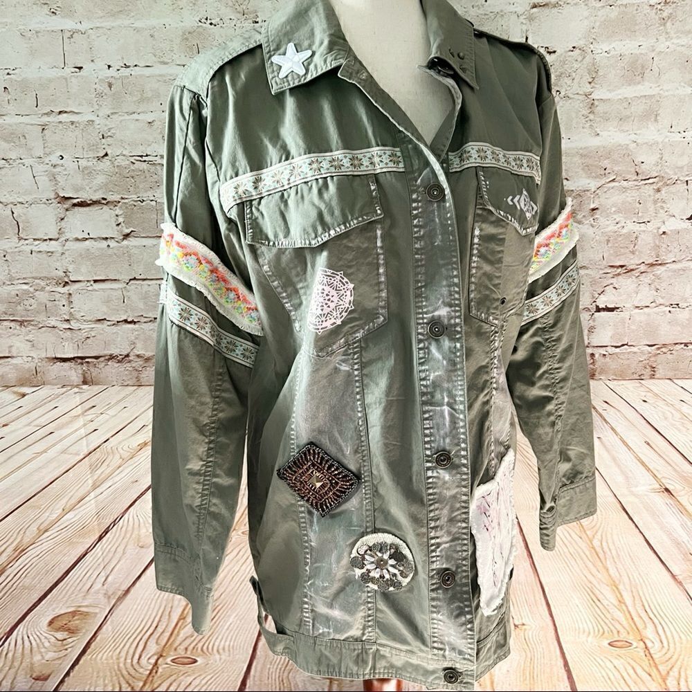 BNCI dreamcatcher military embellished shirt jacket